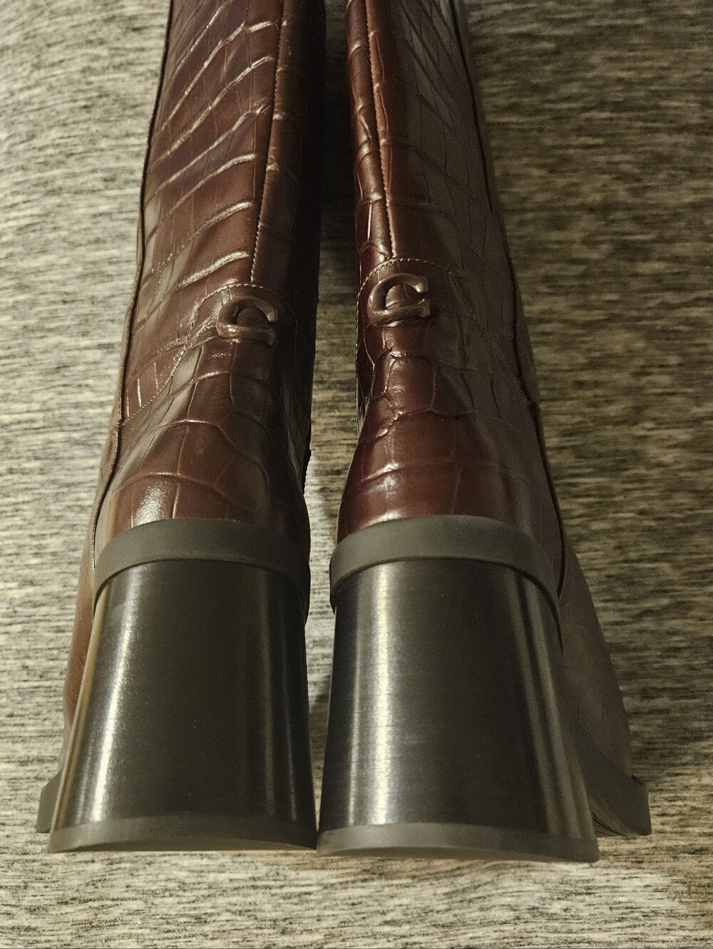 Coach Boots - Picture 4 of 9